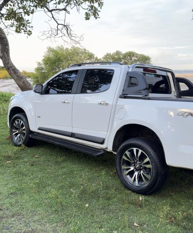 S10 LTZ + KIT VAQUEIRO GARANHÃO E TREILER